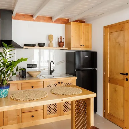 Appartement Helona Guesthouse,