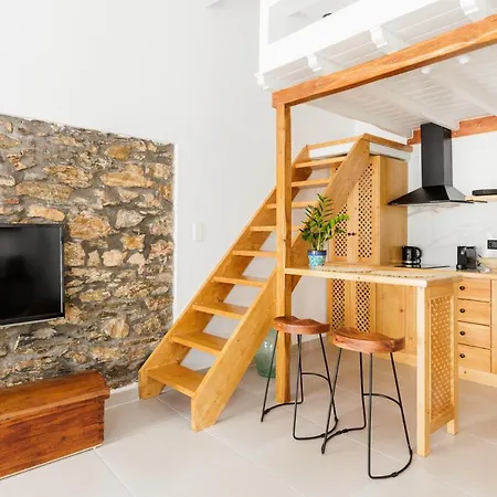 Apartament Helona Guesthouse, *